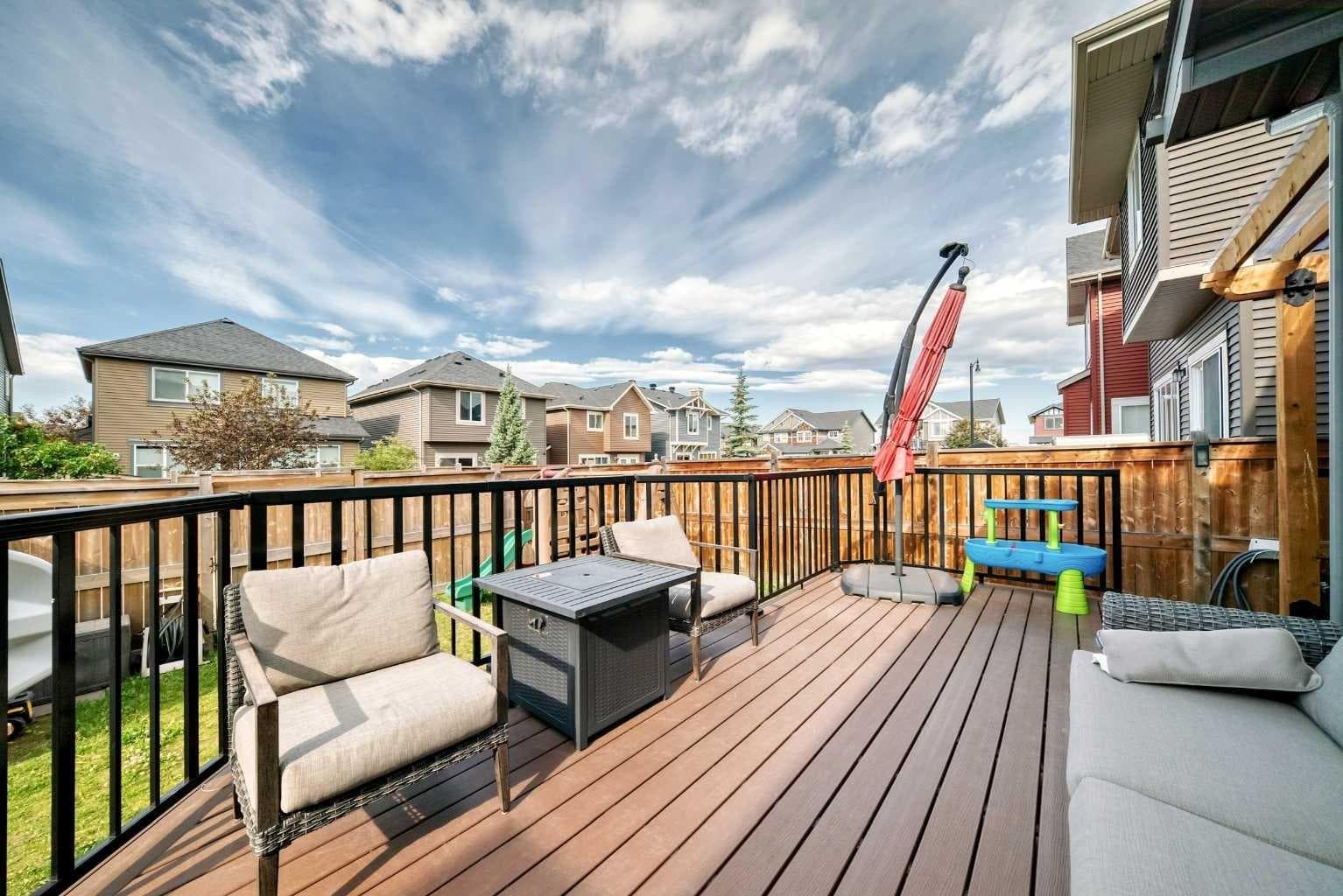 16 Sunrise Crescent 