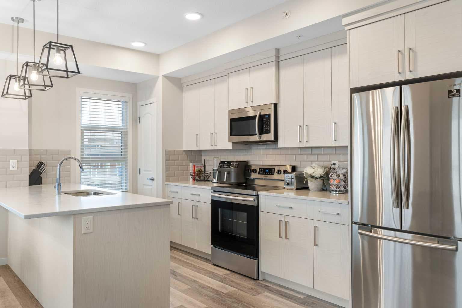 402, 300 Harvest Hills Place NE