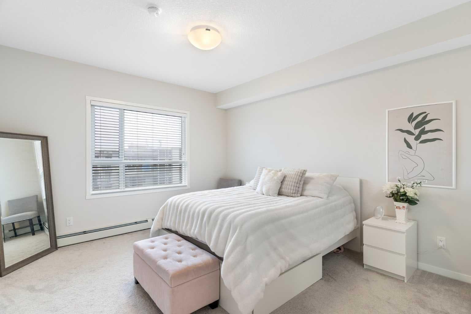 402, 300 Harvest Hills Place NE