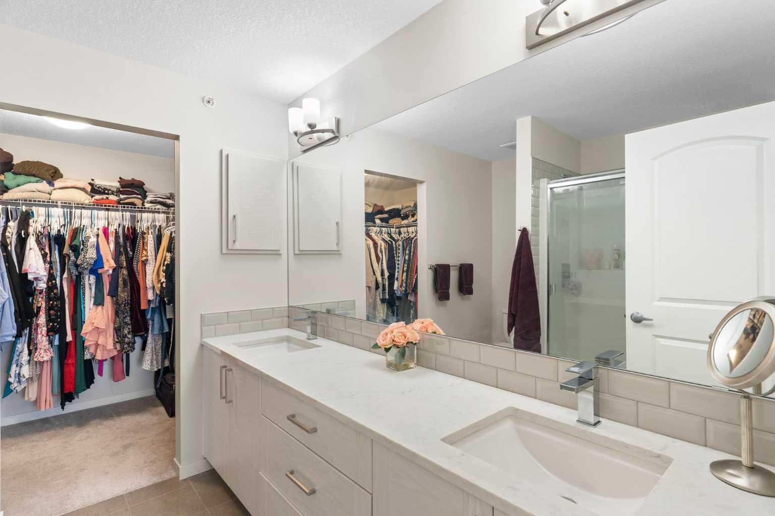 402, 300 Harvest Hills Place NE