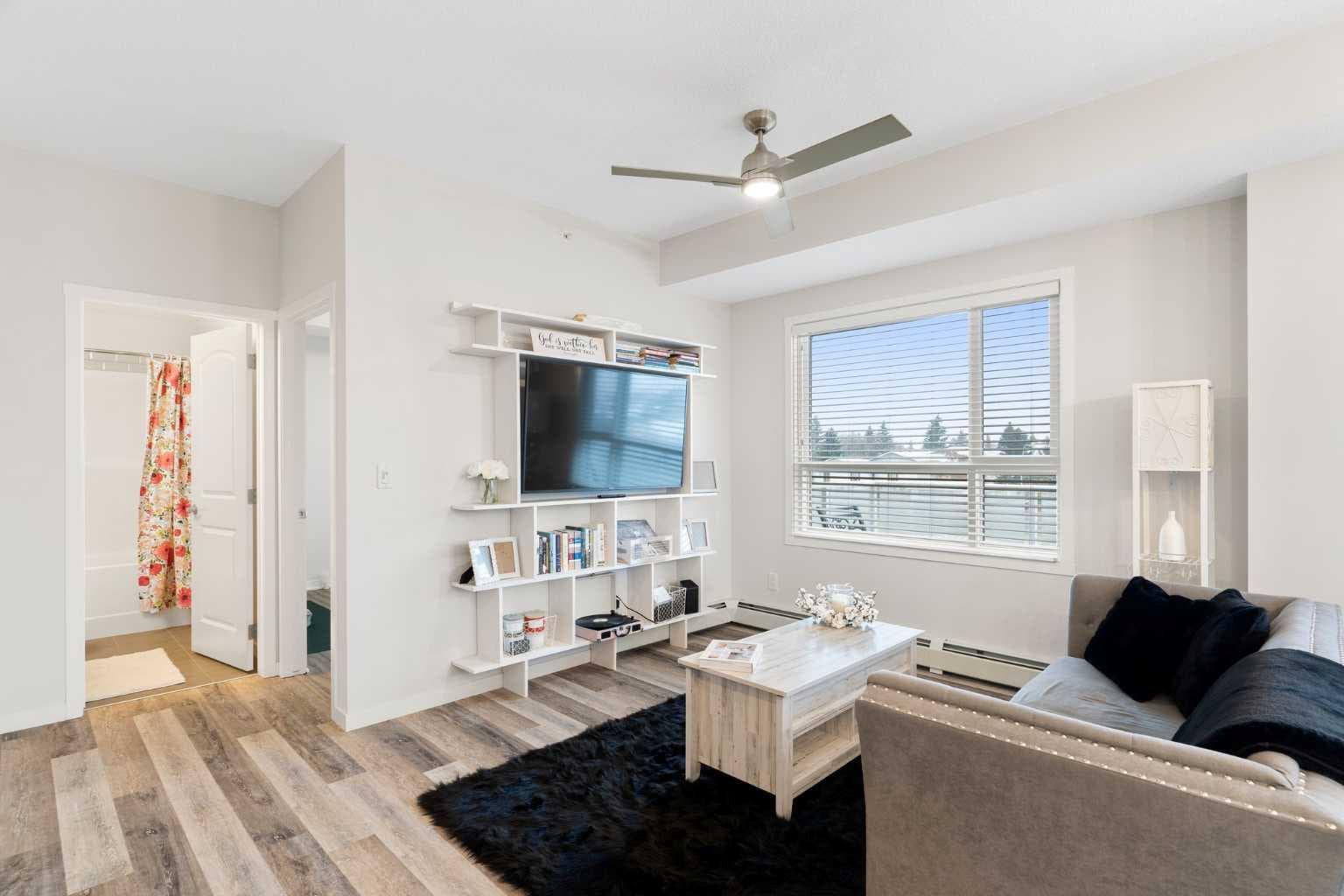 402, 300 Harvest Hills Place NE