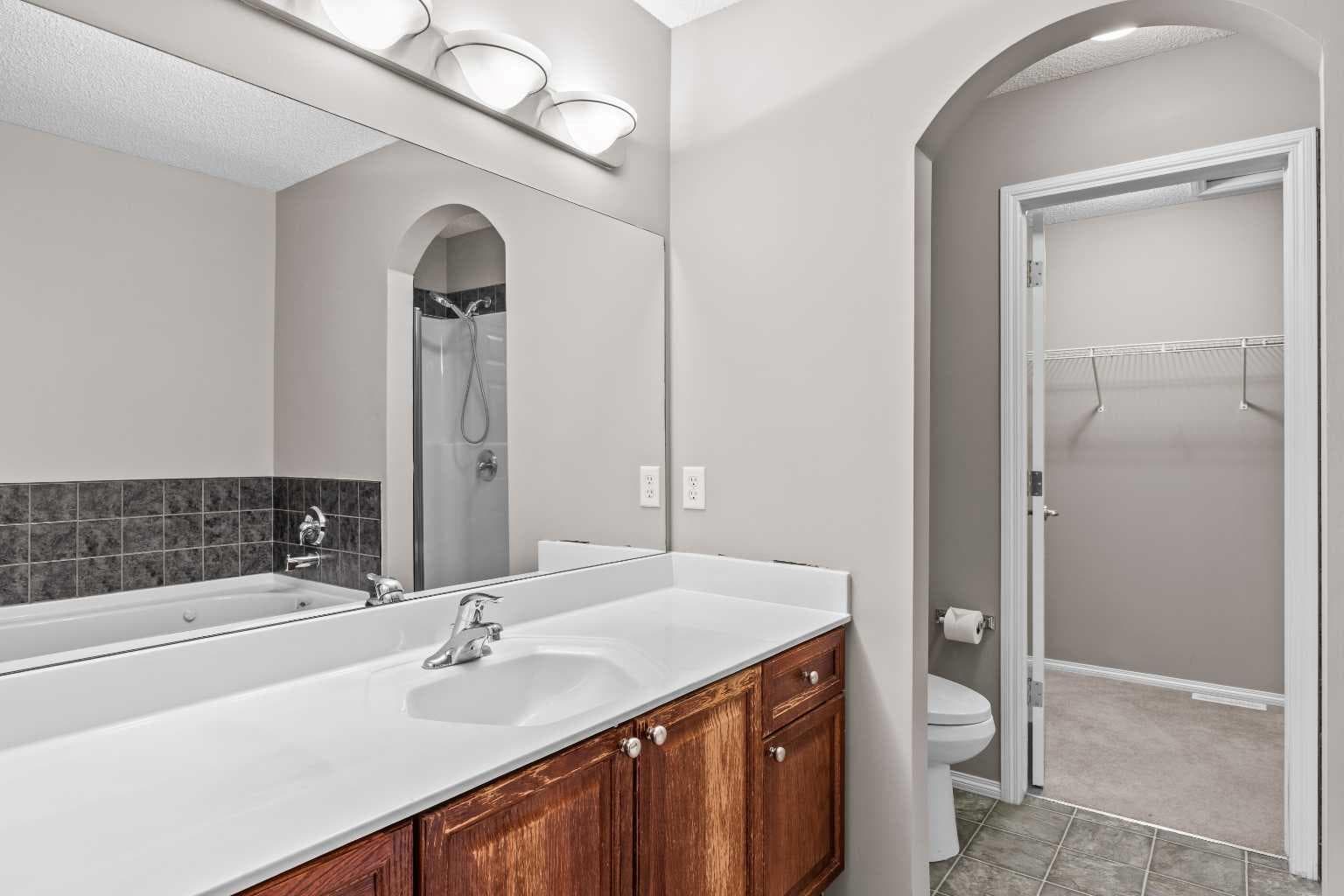 140 West Creek Circle 
