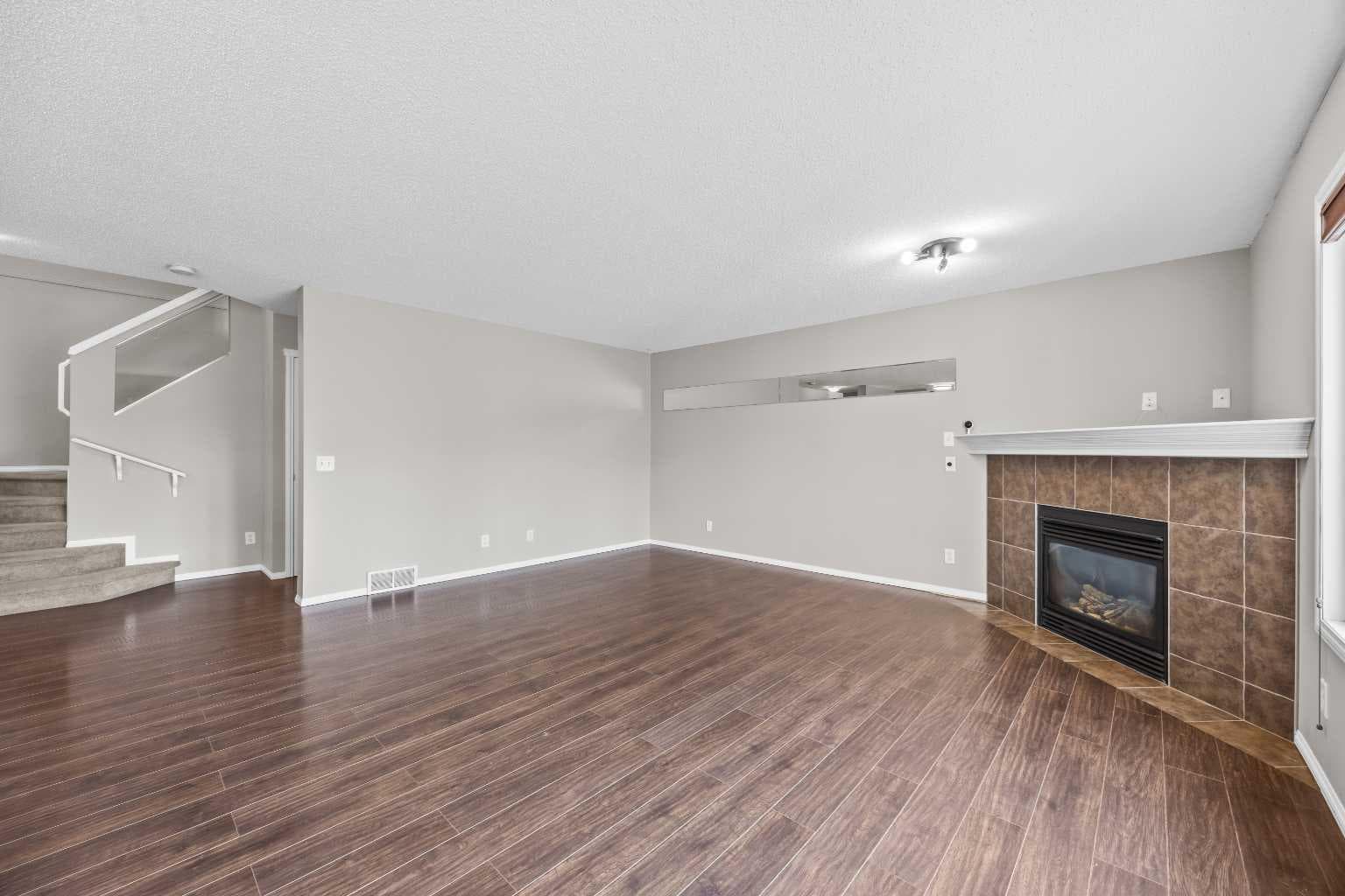 140 West Creek Circle 