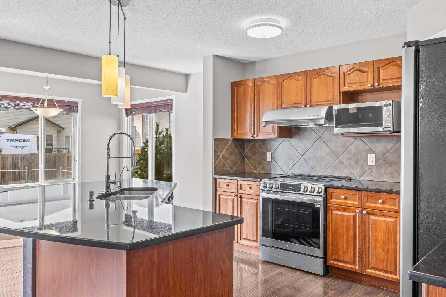 140 West Creek Circle 