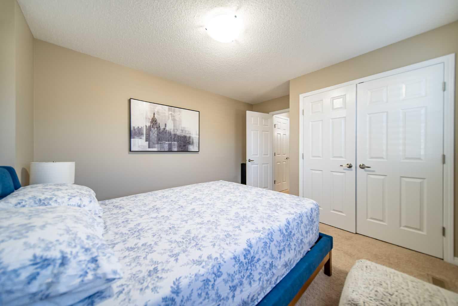 503 Windbrook Heights SW
