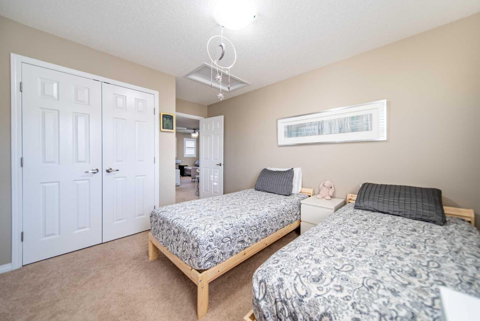 503 Windbrook Heights SW