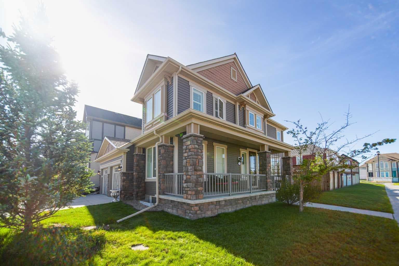 503 Windbrook Heights SW