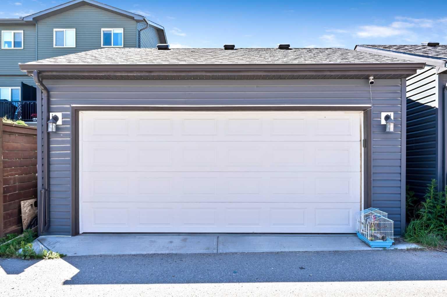 384 Chinook Gate Close SW