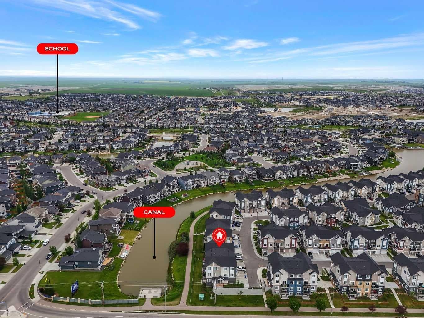 394 Canals Crossing SW