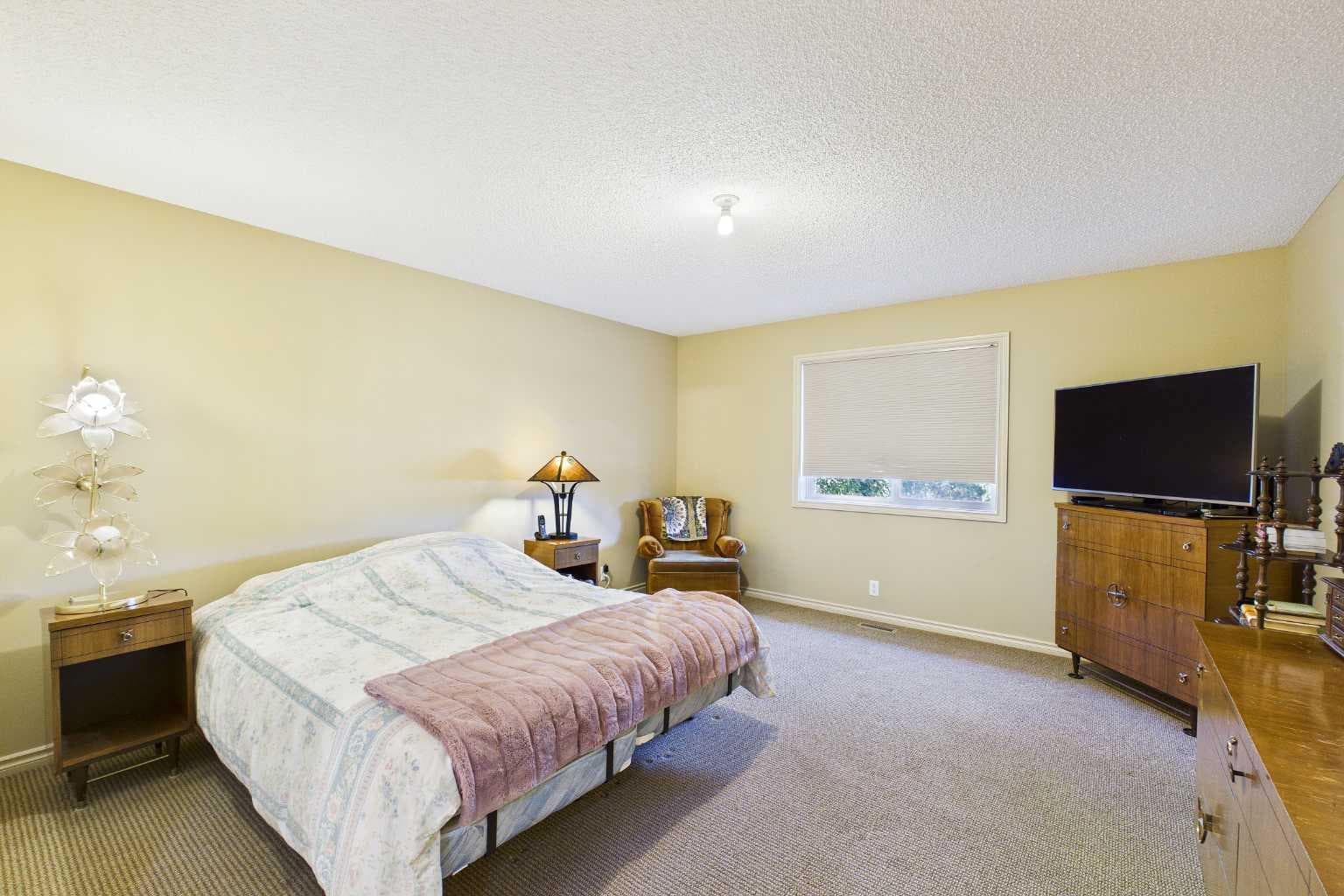 306 Tuscany Vista Road NW