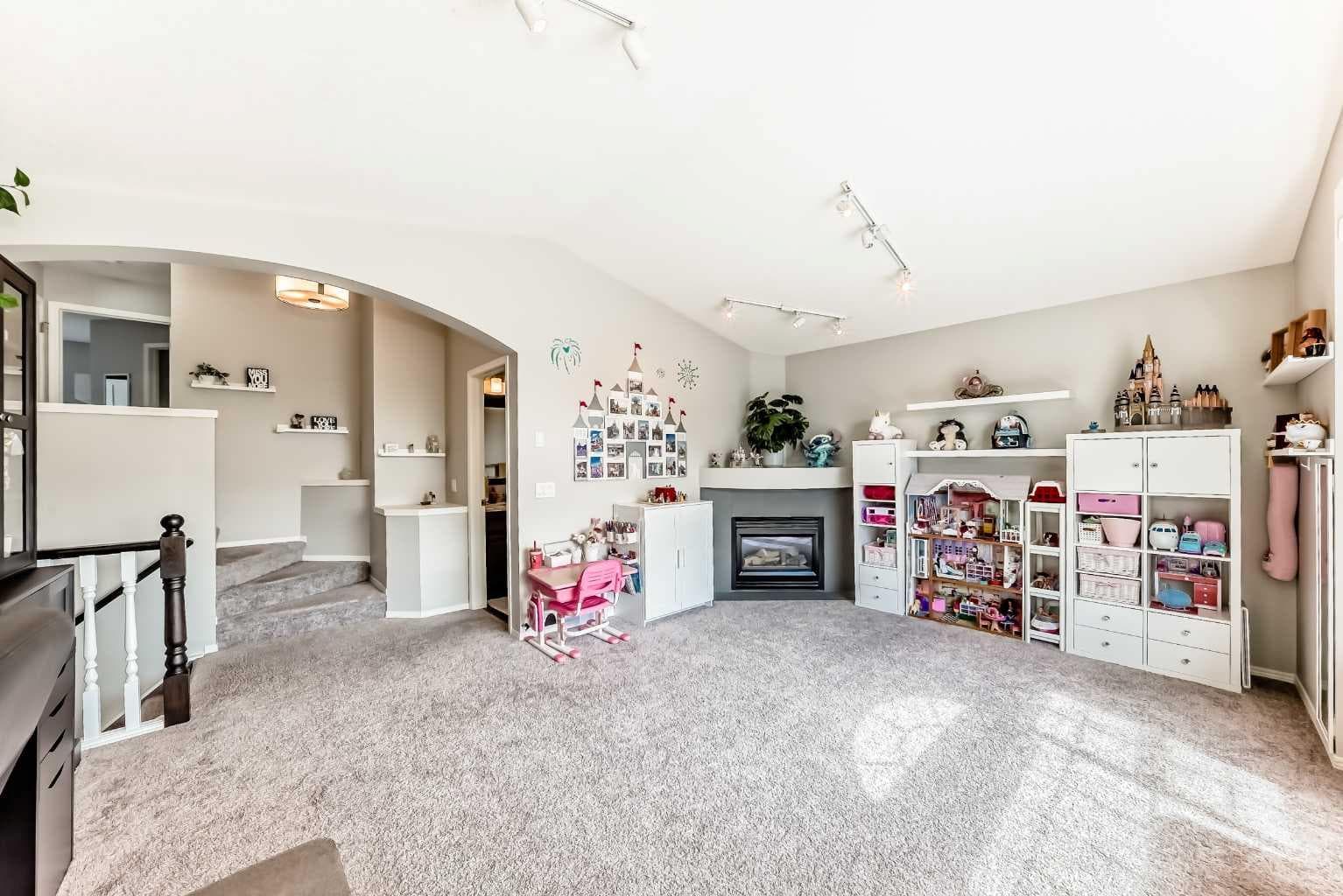 78 Arbour Butte Road NW