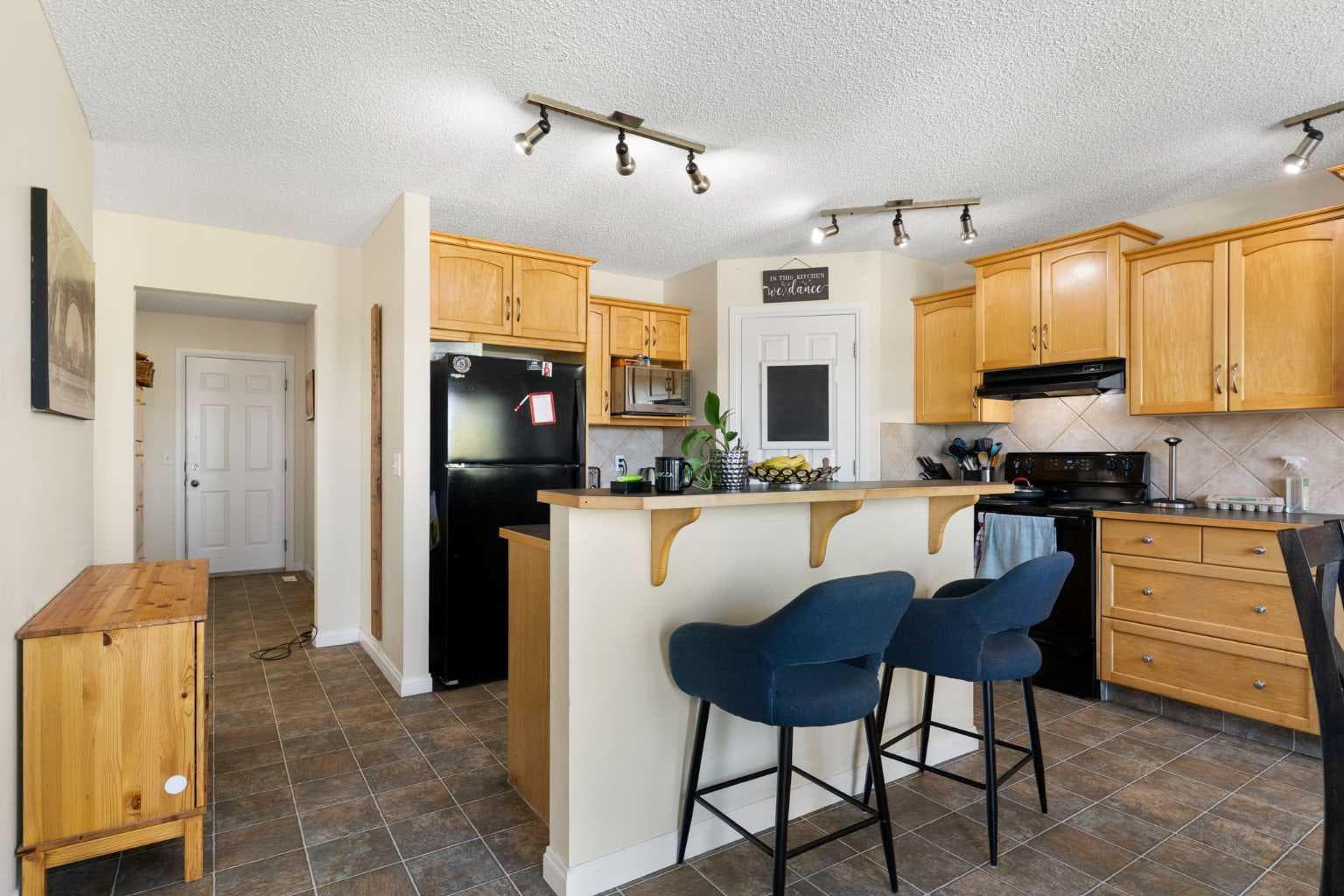 151 Bow Ridge Crescent 