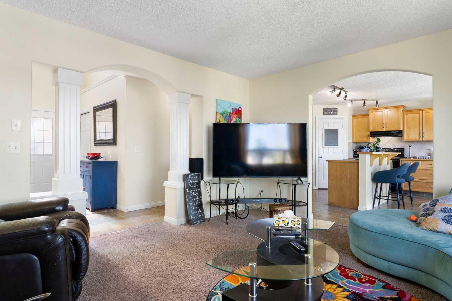 151 Bow Ridge Crescent 