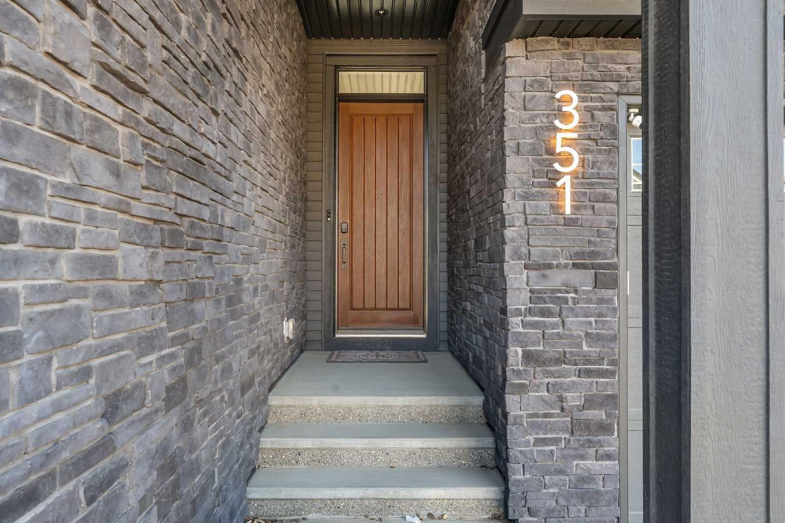 351 Lucas Way NW