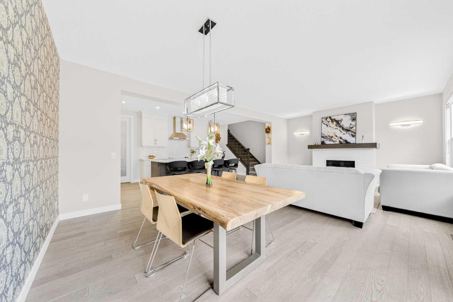 234 West Grove Point SW
