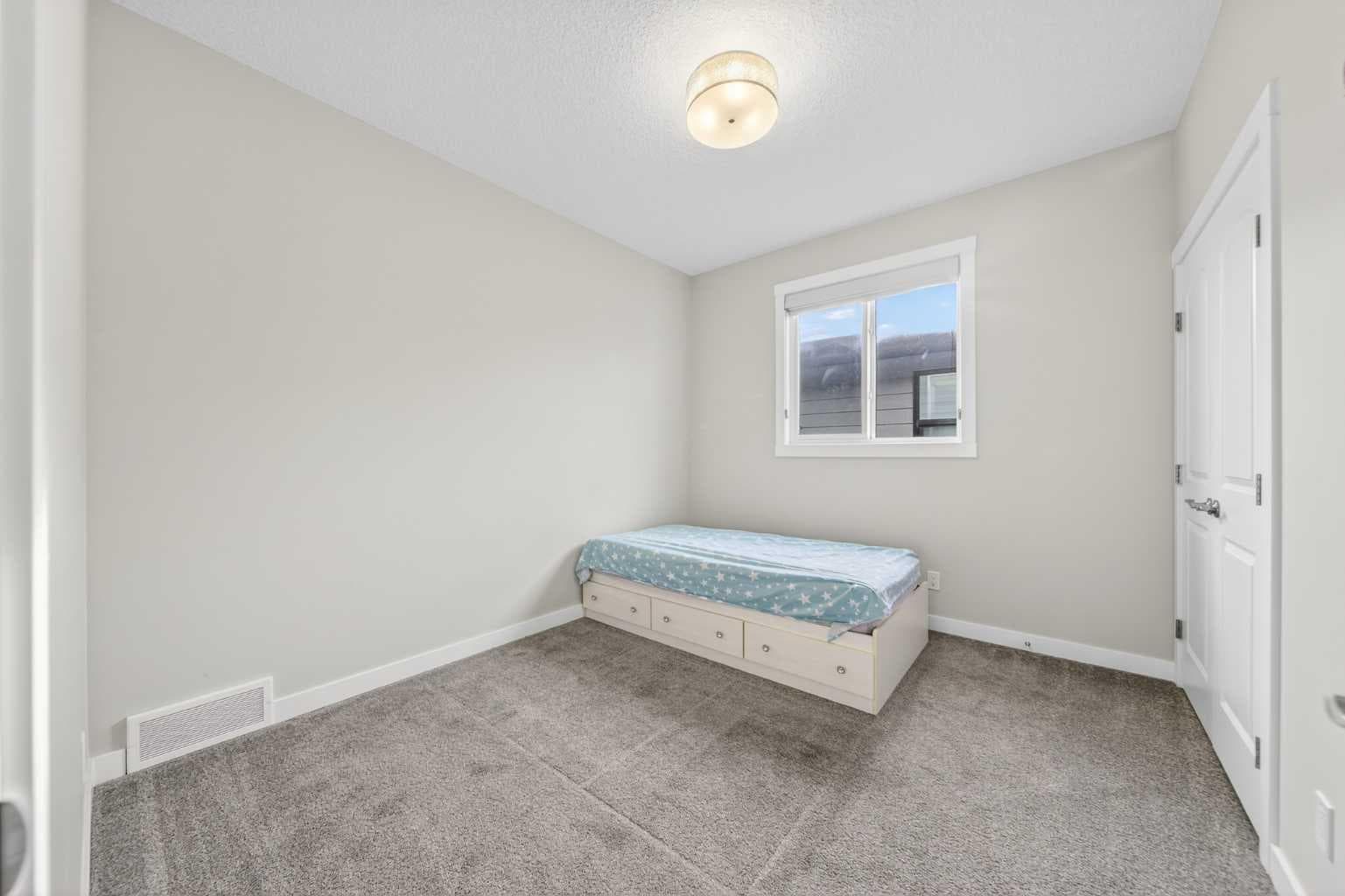 234 West Grove Point SW