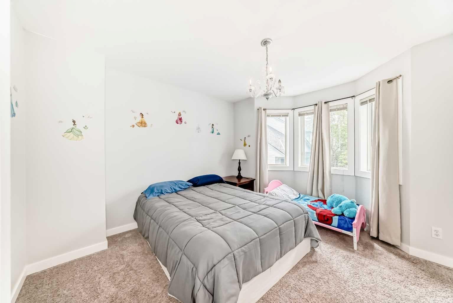 101 Hidden Valley Villas NW