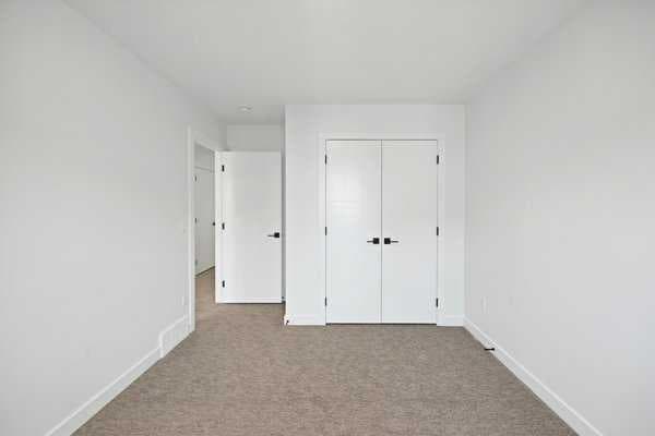 82 Heritage Circle 