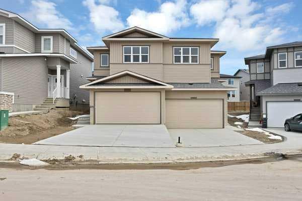 82 Heritage Circle 