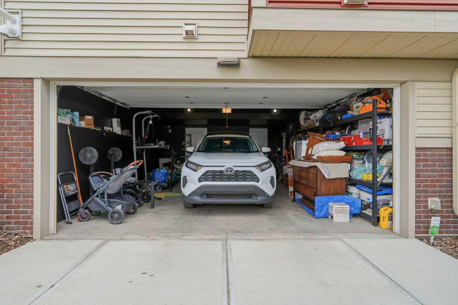 1801, 32 Horseshoe Crescent 