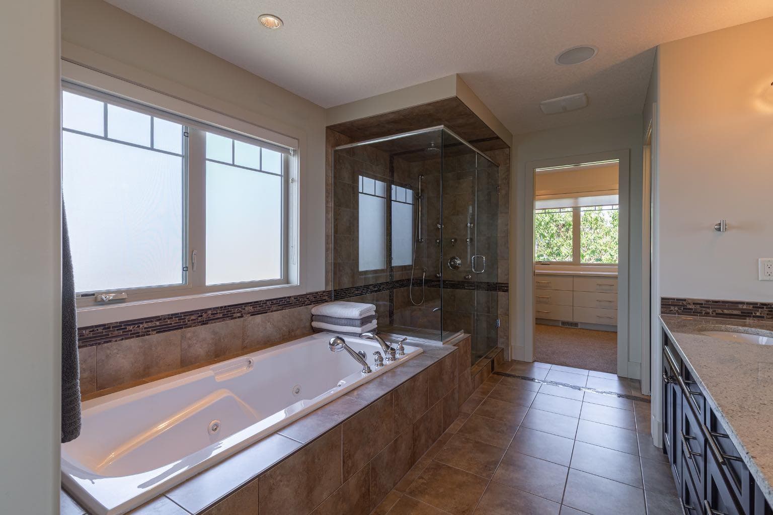 412 Aspen Glen Place SW