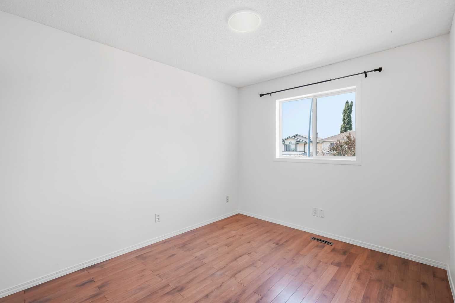 66 Arbour Wood Mews NW