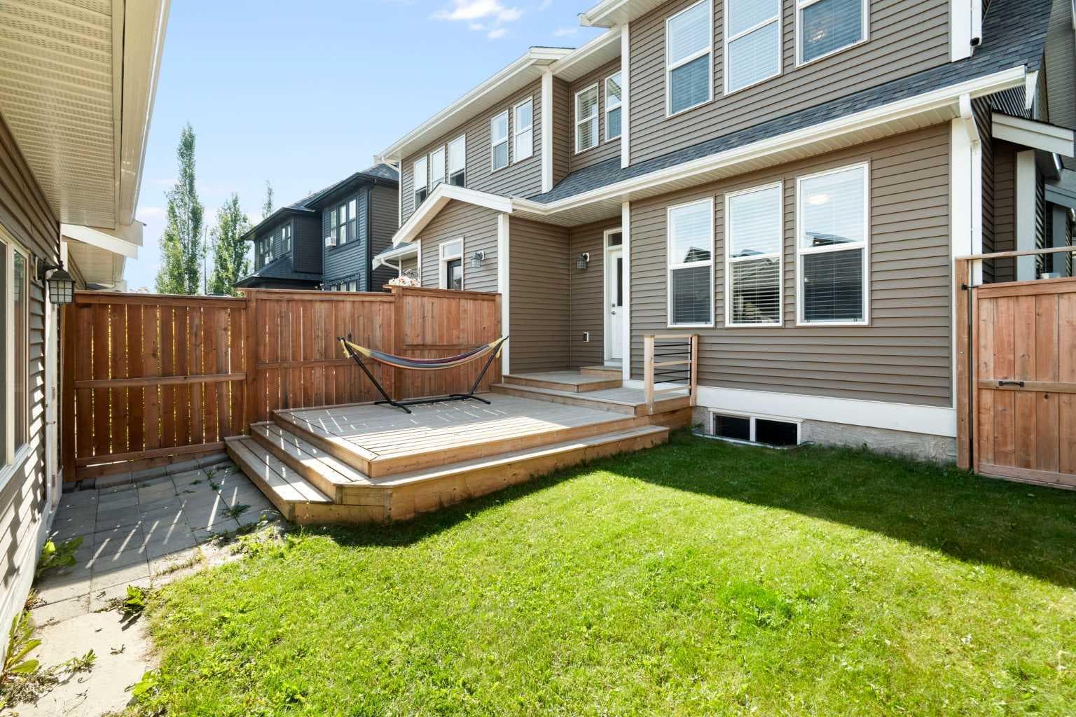214 Cooperswood Green SW