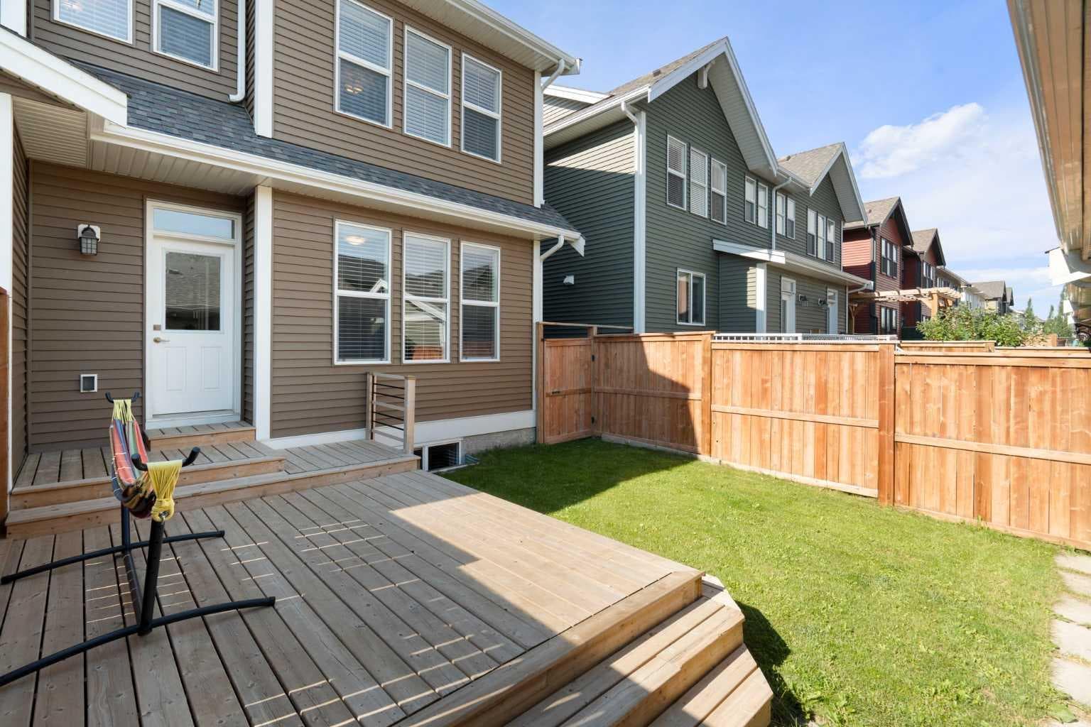 214 Cooperswood Green SW