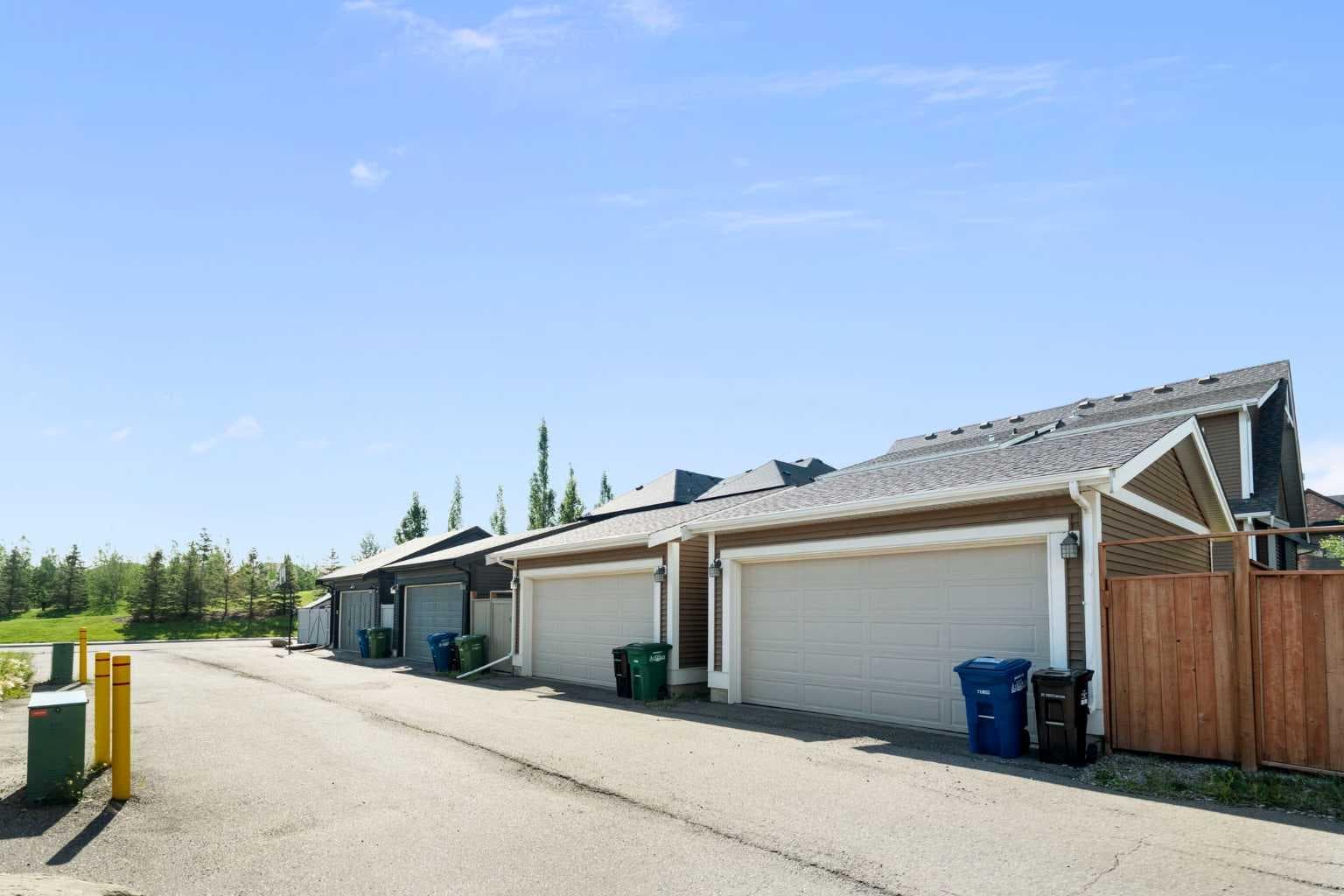 214 Cooperswood Green SW