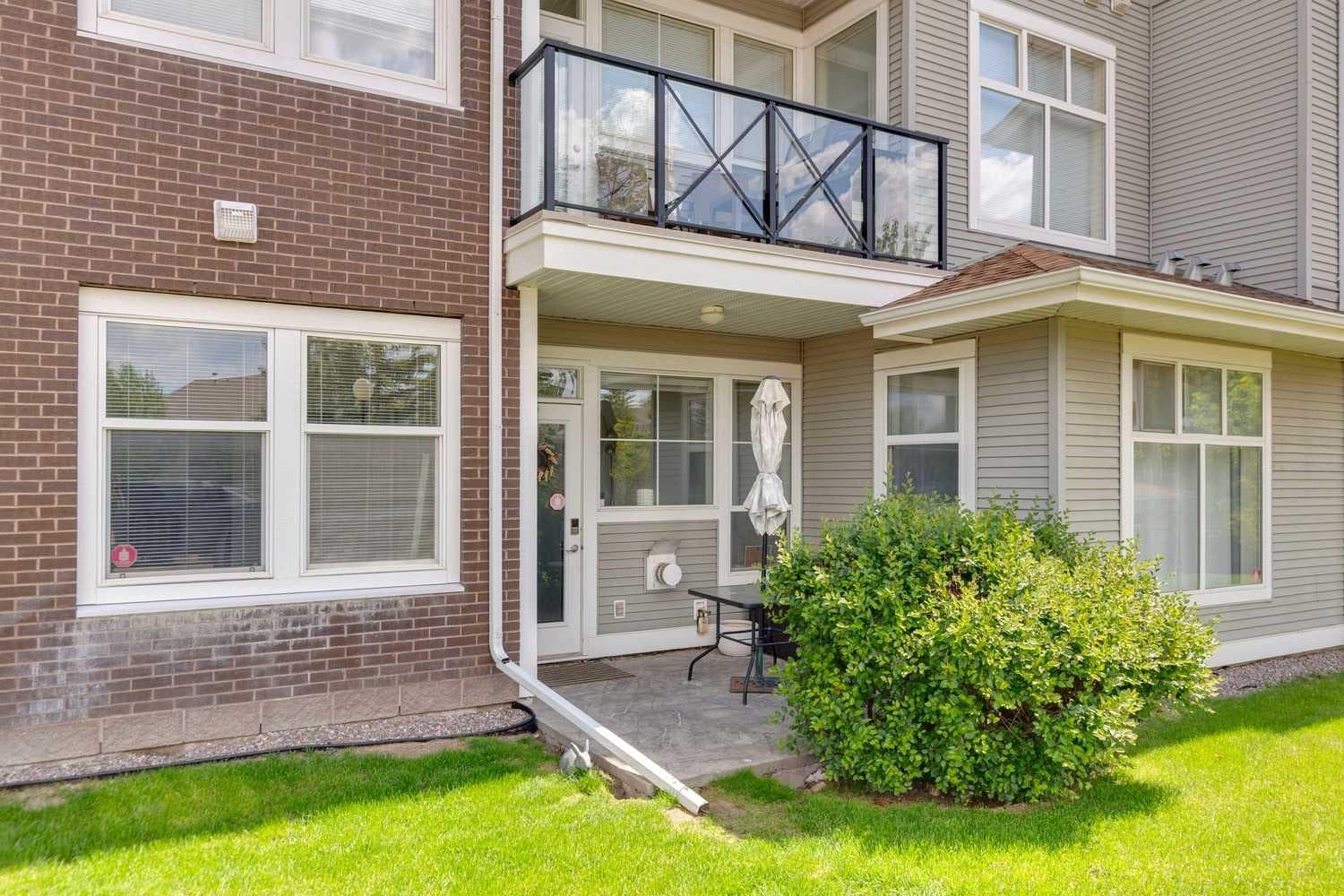 2126, 1010 Arbour Lake Road NW