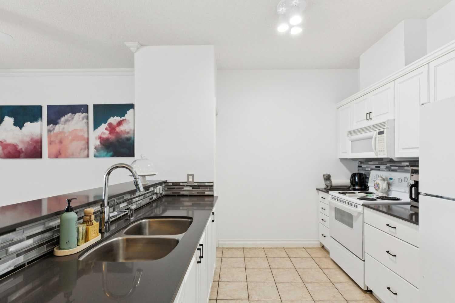 2126, 1010 Arbour Lake Road NW