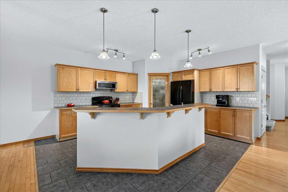 121 Springmere Road 