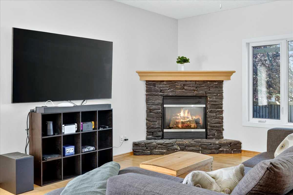 121 Springmere Road 