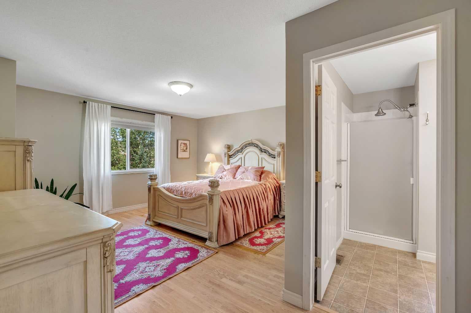 84 Willowbrook Crescent NW