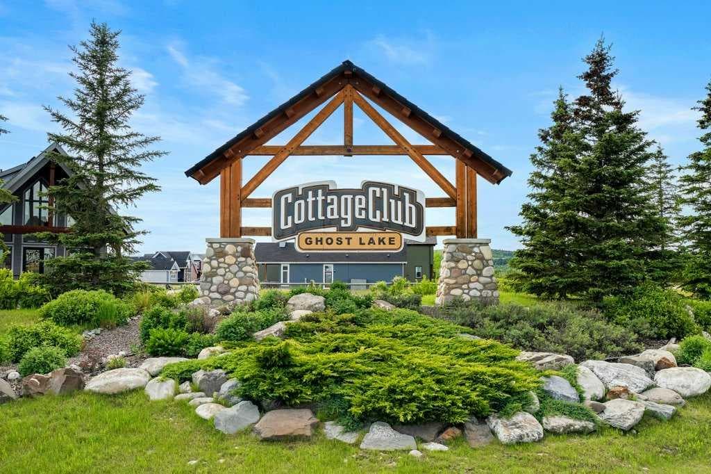224 Cottageclub Crescent 