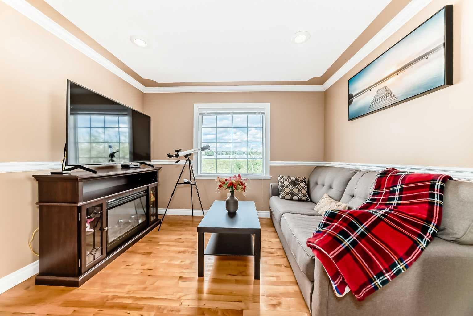 146 Scenic View Close 