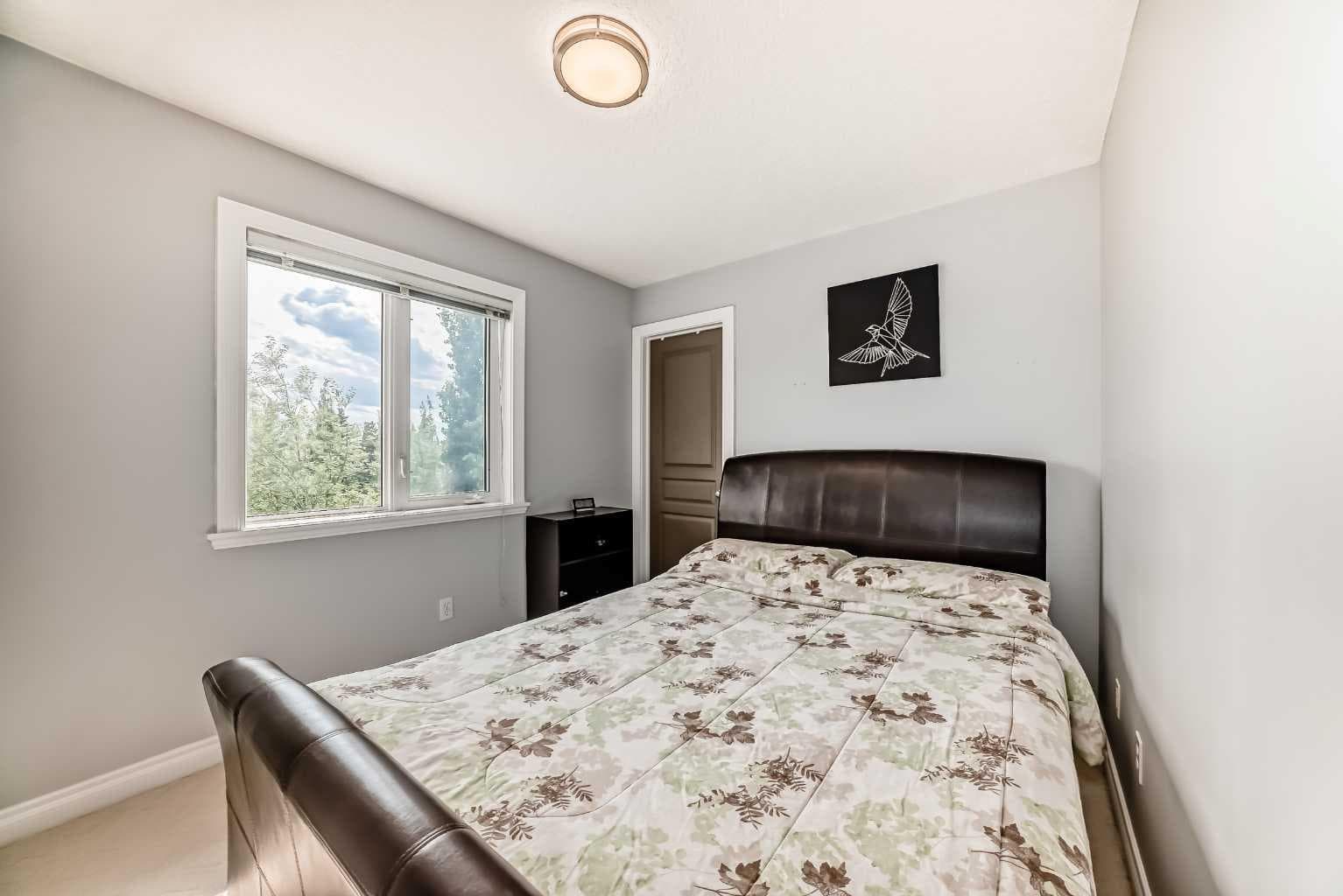 146 Scenic View Close 