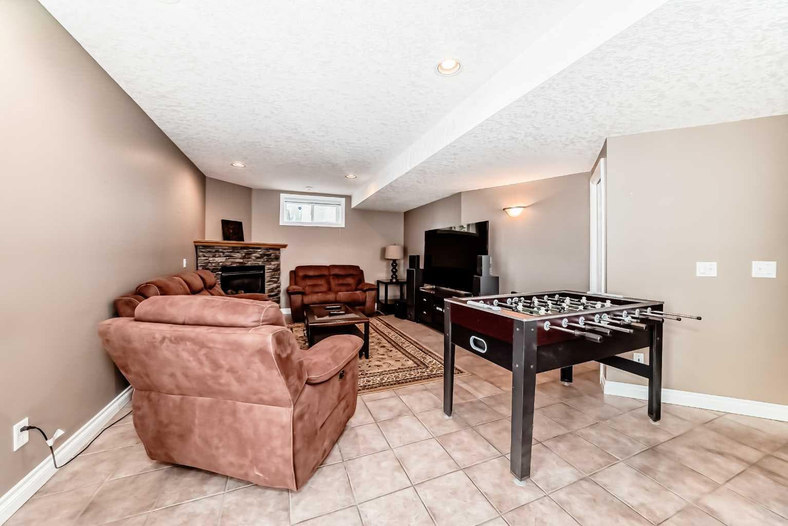 146 Scenic View Close 