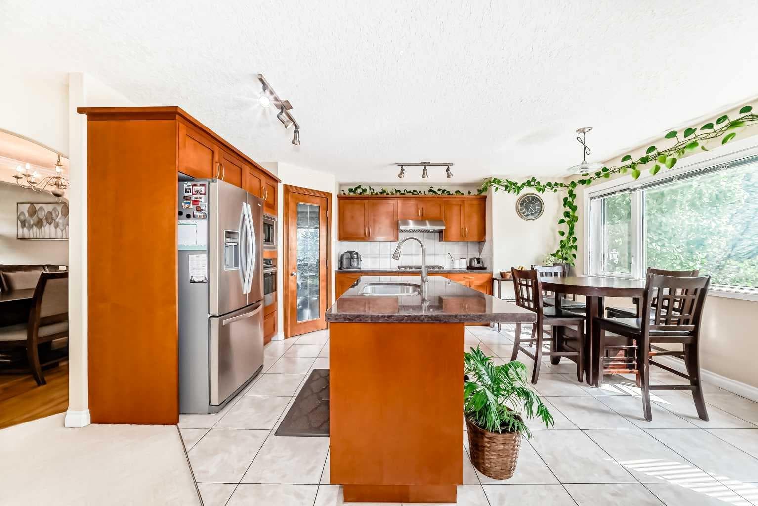 146 Scenic View Close 