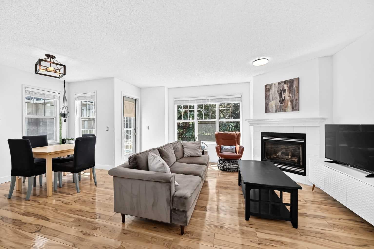 2906, 7171 Coach Hill Road SW