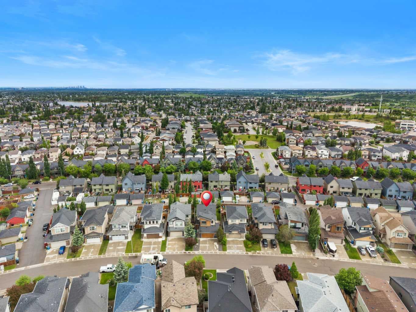 26 Walden Court SE