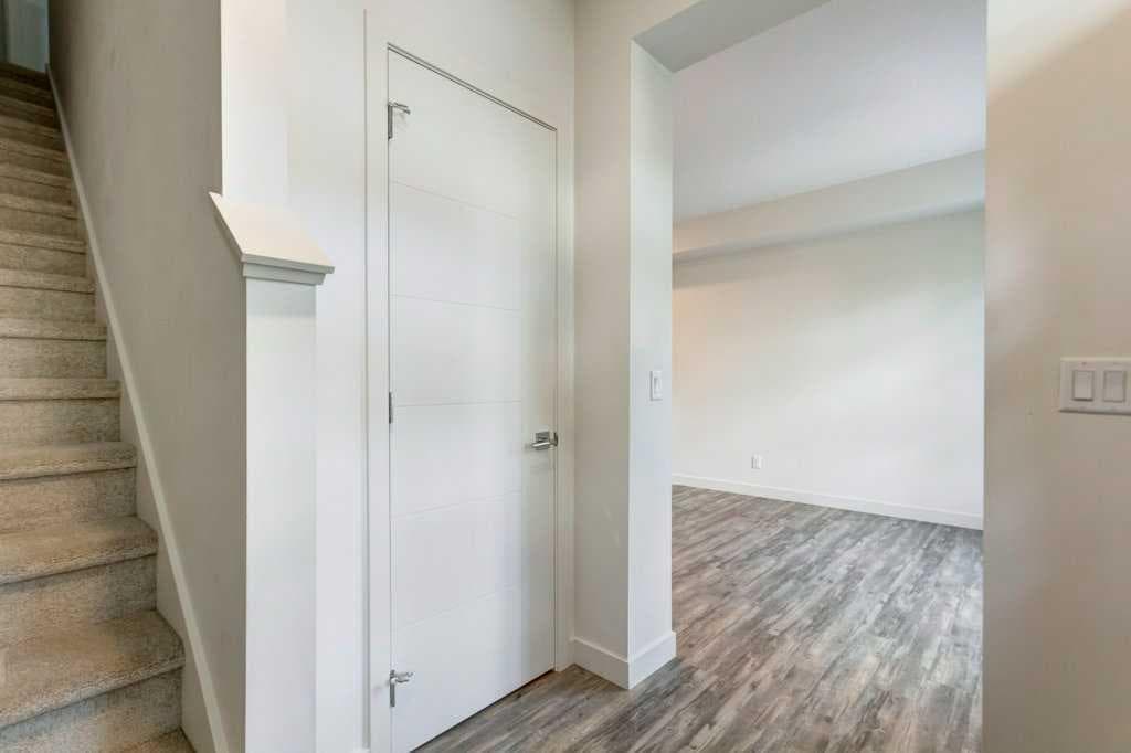 3105, 100 Walgrove Court SE