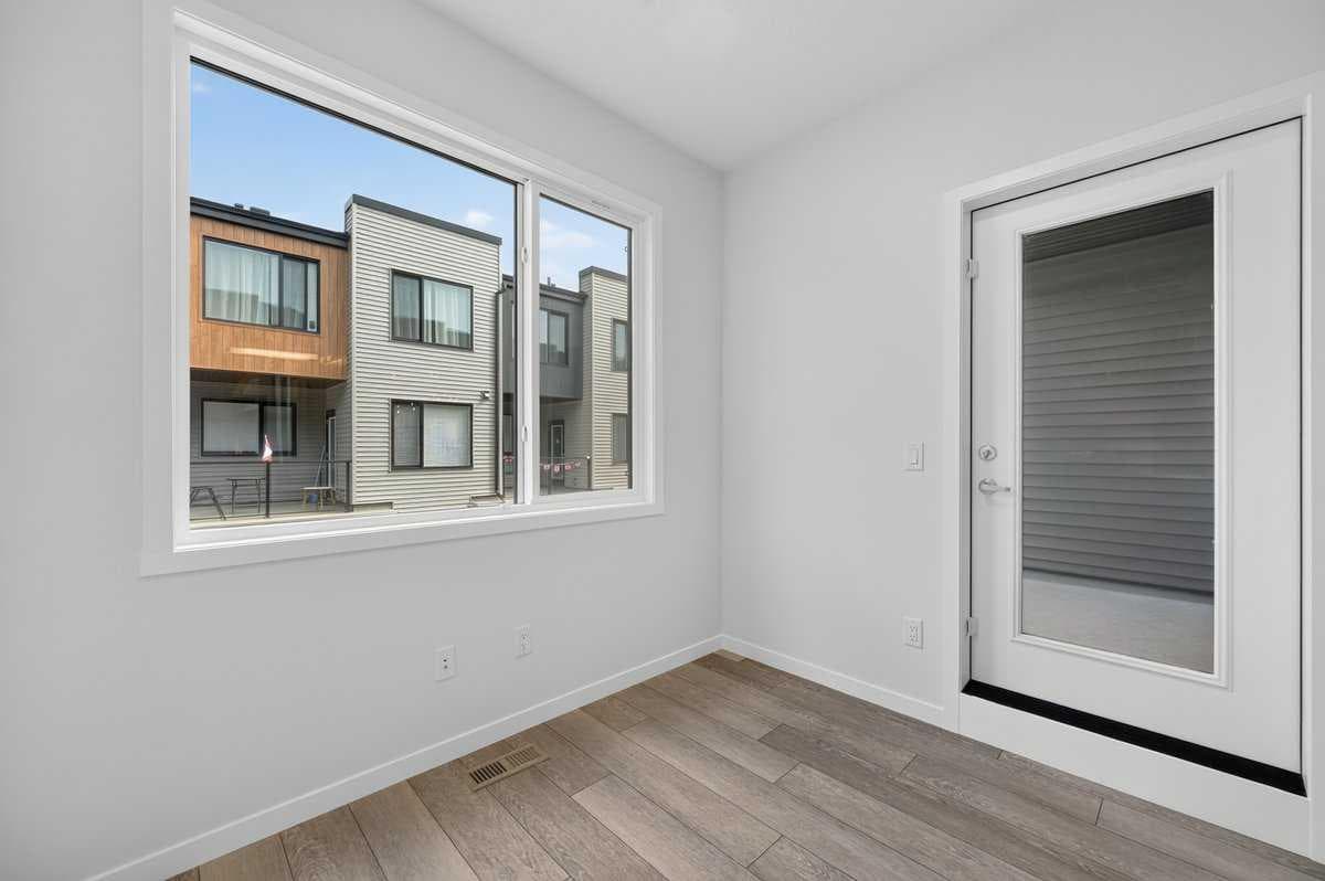 405, 81 MIDTOWN Boulevard SW