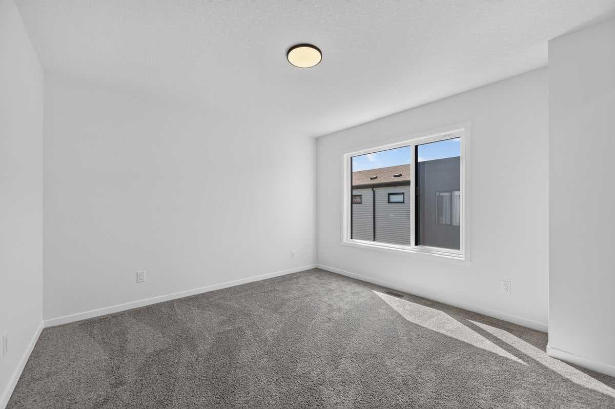 405, 81 MIDTOWN Boulevard SW
