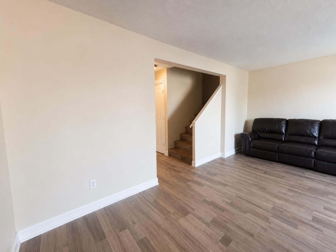 90, 999 Canyon Meadows Drive SW