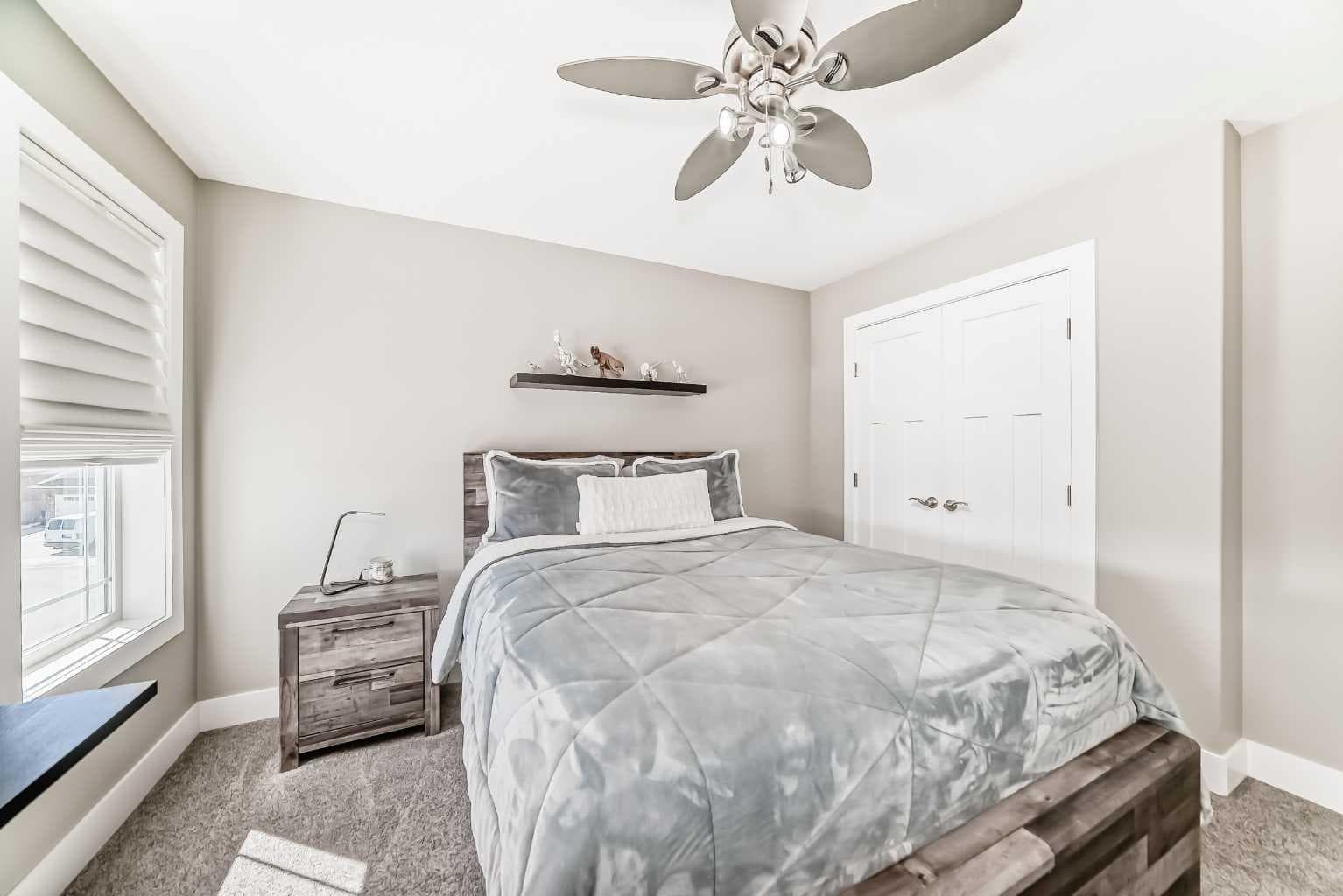 120 KINNIBURGH Circle 