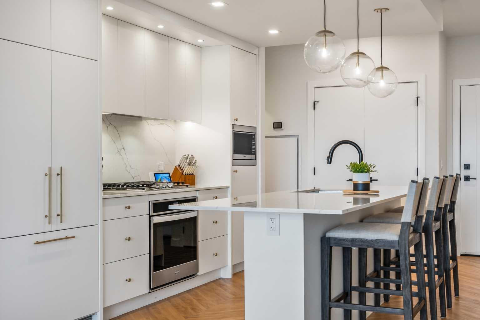 409, 8505 Broadcast Avenue SW