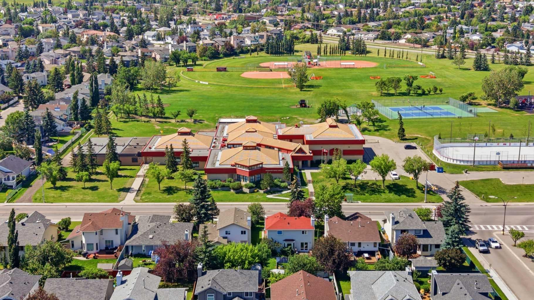 92, 388 Sandarac Drive NW