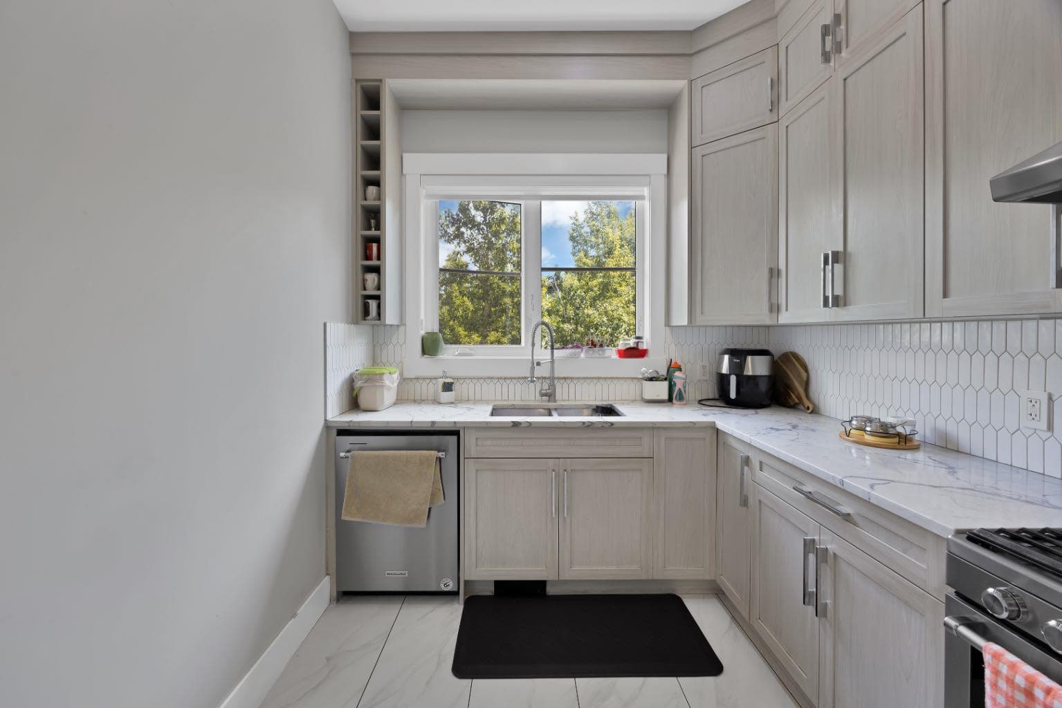 34 rockford Park NW