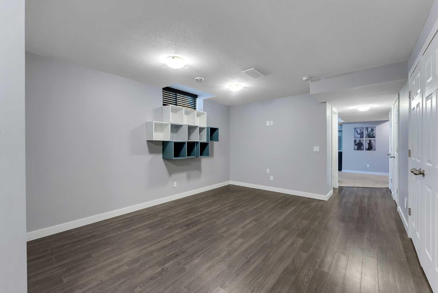 1264 Ravenswood Drive SE